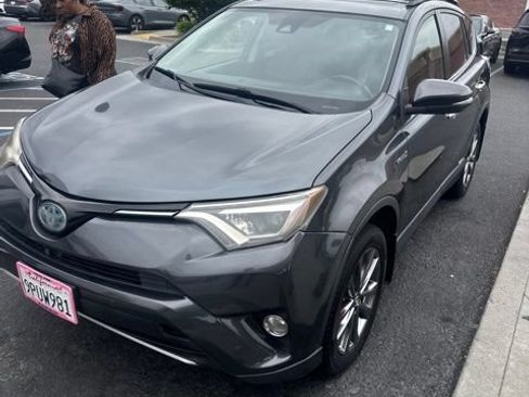 Used 2018 Toyota RAV4 Limited w/ Advanced Technology Package AWD/4WD image 1