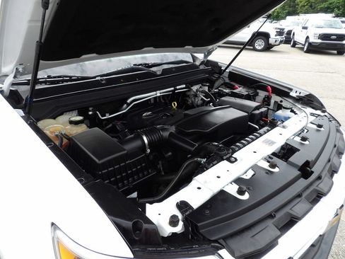 Used 2022 Chevrolet Colorado LT w/ Fleet Safety Package RWD image 39