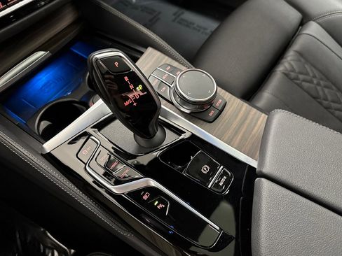 Certified 2023 BMW 530e w/ M Sport Package image 18