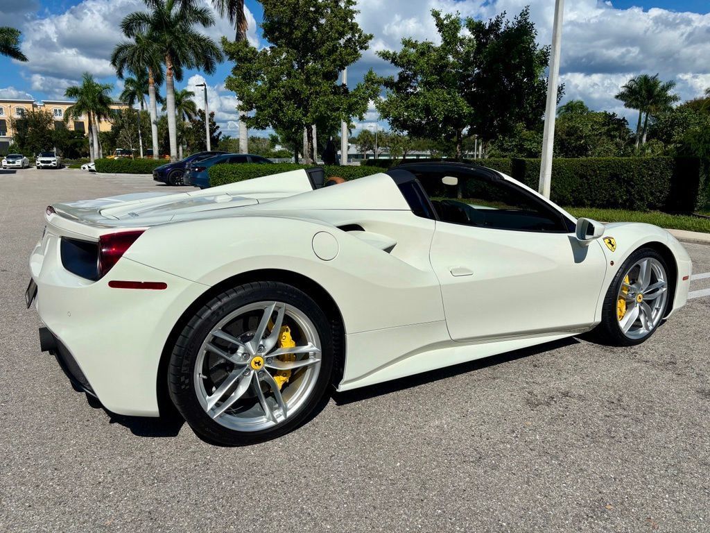 Used 2018 Ferrari 488 Spider RWD image 8