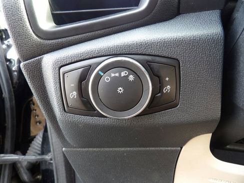 Certified 2020 Ford EcoSport S image 28