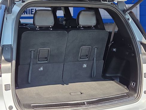 Used 2023 Jeep Grand Cherokee L Laredo AWD/4WD image 8