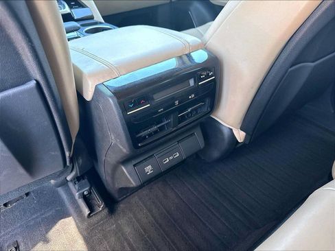 Used 2022 Acura MDX FWD w/ Technology Package image 36
