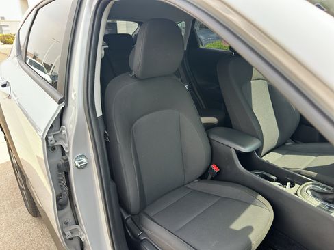 Used 2025 Hyundai Kona SEL AWD/4WD image 29