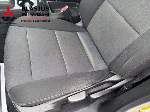 Used 2024 Chevrolet Colorado W/T image 18