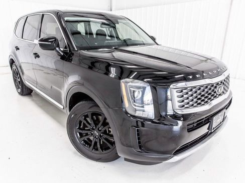 Used 2020 Kia Telluride LX image 10