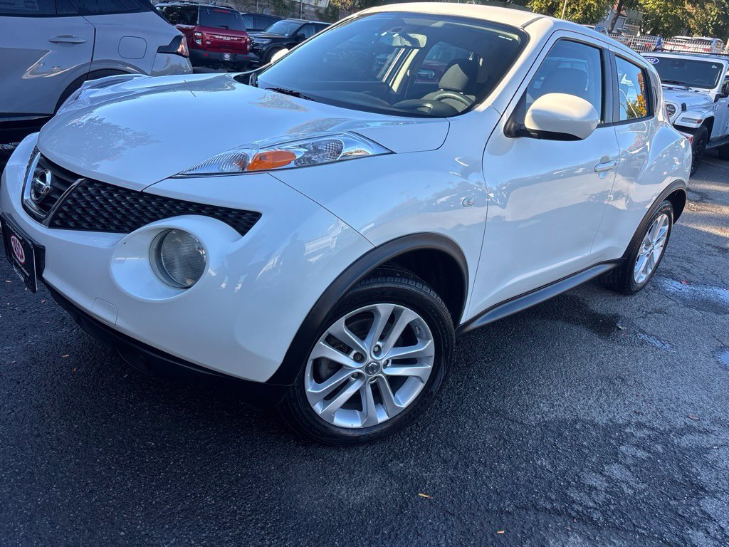 Used 2014 Nissan Juke S AWD/4WD image 1