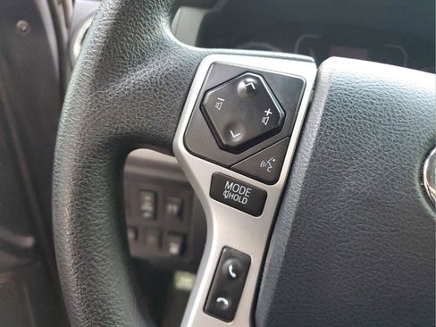 Used 2020 Toyota Tundra SR5 w/ SR5 Upgrade Package image 29