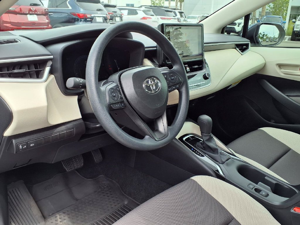 Used 2026 Toyota Corolla LE FWD image 19