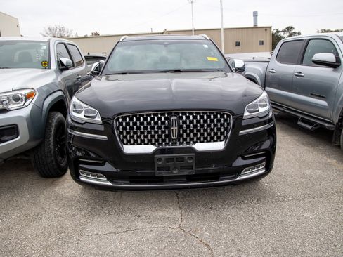 Used 2020 Lincoln Aviator Black Label w/ Dynamic Handling Package image 4