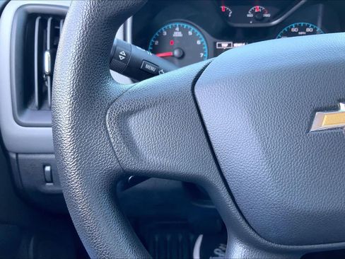 Used 2017 Chevrolet Colorado W/T RWD image 24