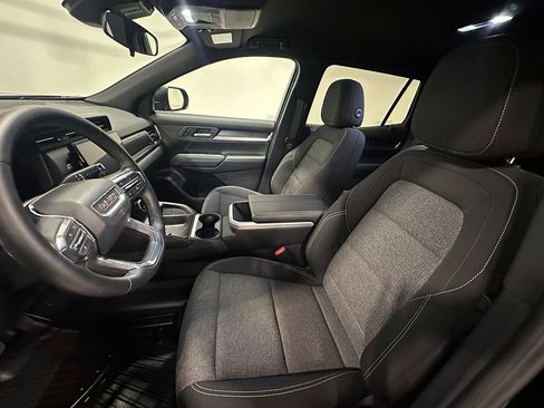Used 2026 GMC Terrain Elevation w/ Black Edition AWD/4WD image 3