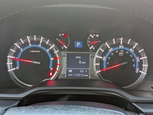 Used 2019 Toyota 4Runner TRD Off-Road Premium image 11