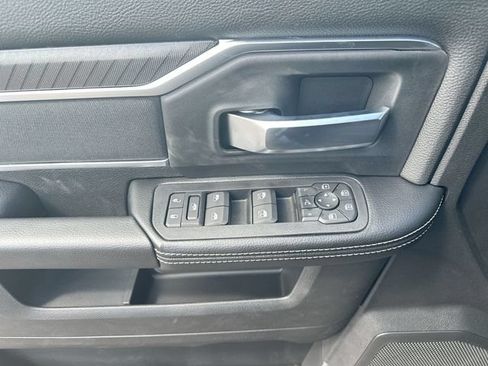 New 2026 RAM 2500 Big Horn AWD/4WD image 15