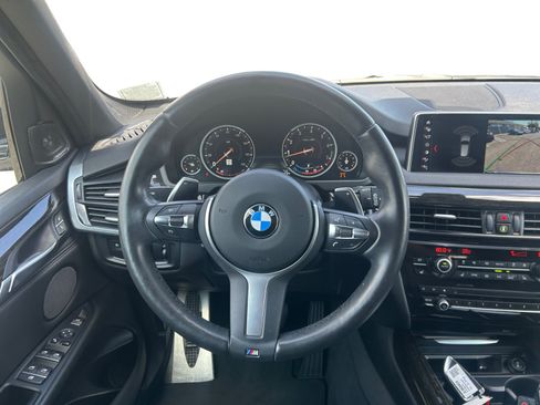 Used 2018 BMW X5 xDrive50i AWD/4WD image 12