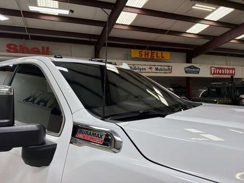 Used 2023 GMC Sierra 3500 Denali w/ Technology Package AWD/4WD image 45