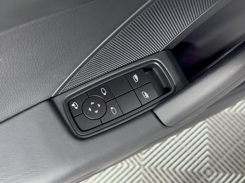 Certified 2022 Porsche 911 Carrera image 15