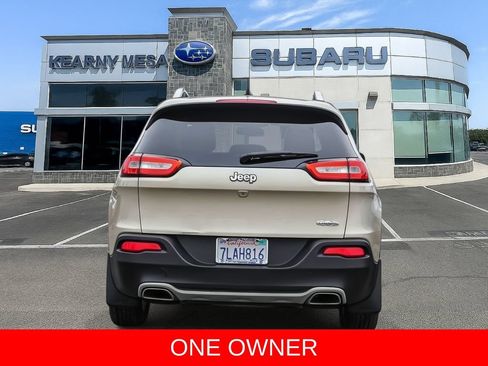 Used 2015 Jeep Cherokee Latitude w/ Comfort/Convenience Group FWD image 5