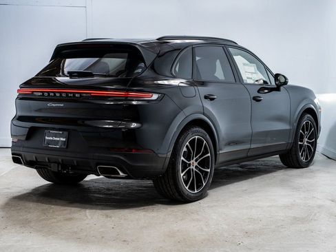 New 2026 Porsche Cayenne image 7