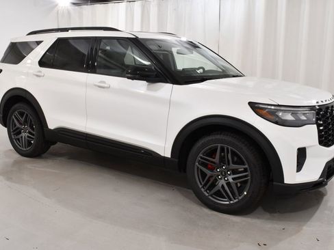 New 2026 Ford Explorer ST w/ Sun And Sound Package AWD/4WD image 5