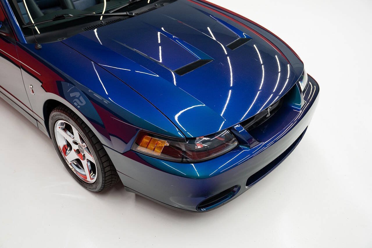 Used 2004 Ford Mustang Cobra RWD image 7