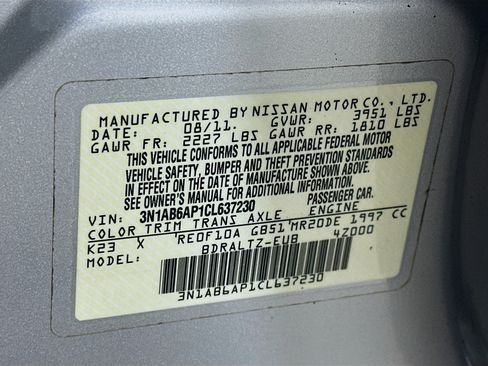 Used 2012 Nissan Sentra 2.0 SR FWD image 12
