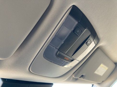 Used 2025 Kia Sportage LX image 26