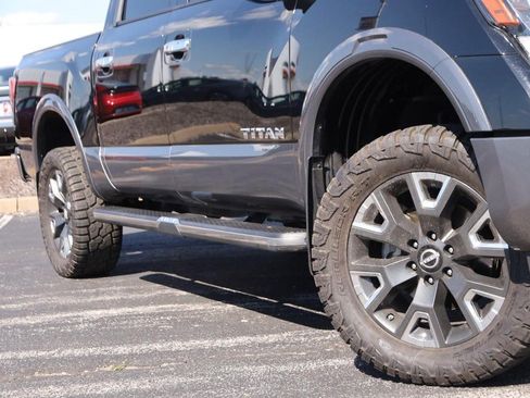 Used 2023 Nissan Titan Platinum Reserve w/ Moonroof Package AWD/4WD image 3