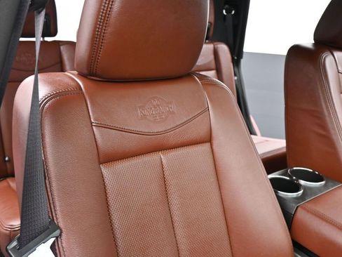 Used 2014 Ford Expedition King Ranch image 19
