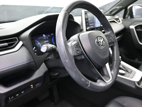 Used 2019 Toyota RAV4 XSE image 12