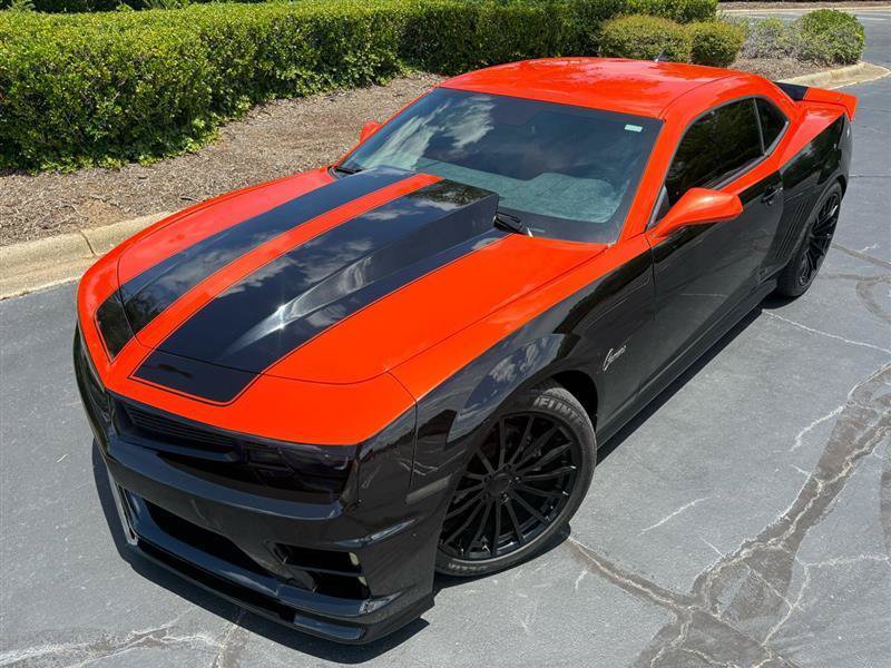 Used 2011 Chevrolet Camaro LS RWD image 2