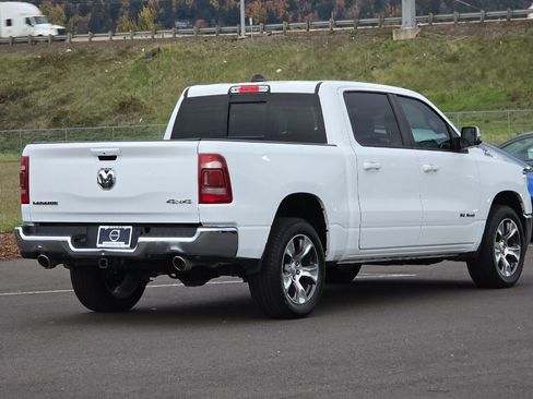Used 2023 RAM 1500 Laramie AWD/4WD image 3