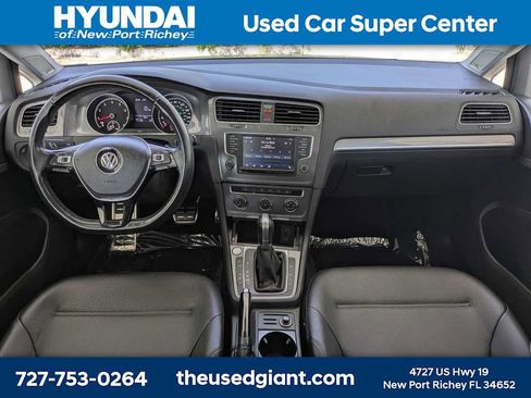 Used 2017 Volkswagen Golf Alltrack SE AWD/4WD image 18
