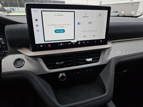 New 2026 Ford Explorer Active w/ Active Comfort Package image 25