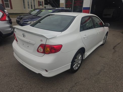 Used 2010 Toyota Corolla S FWD image 5