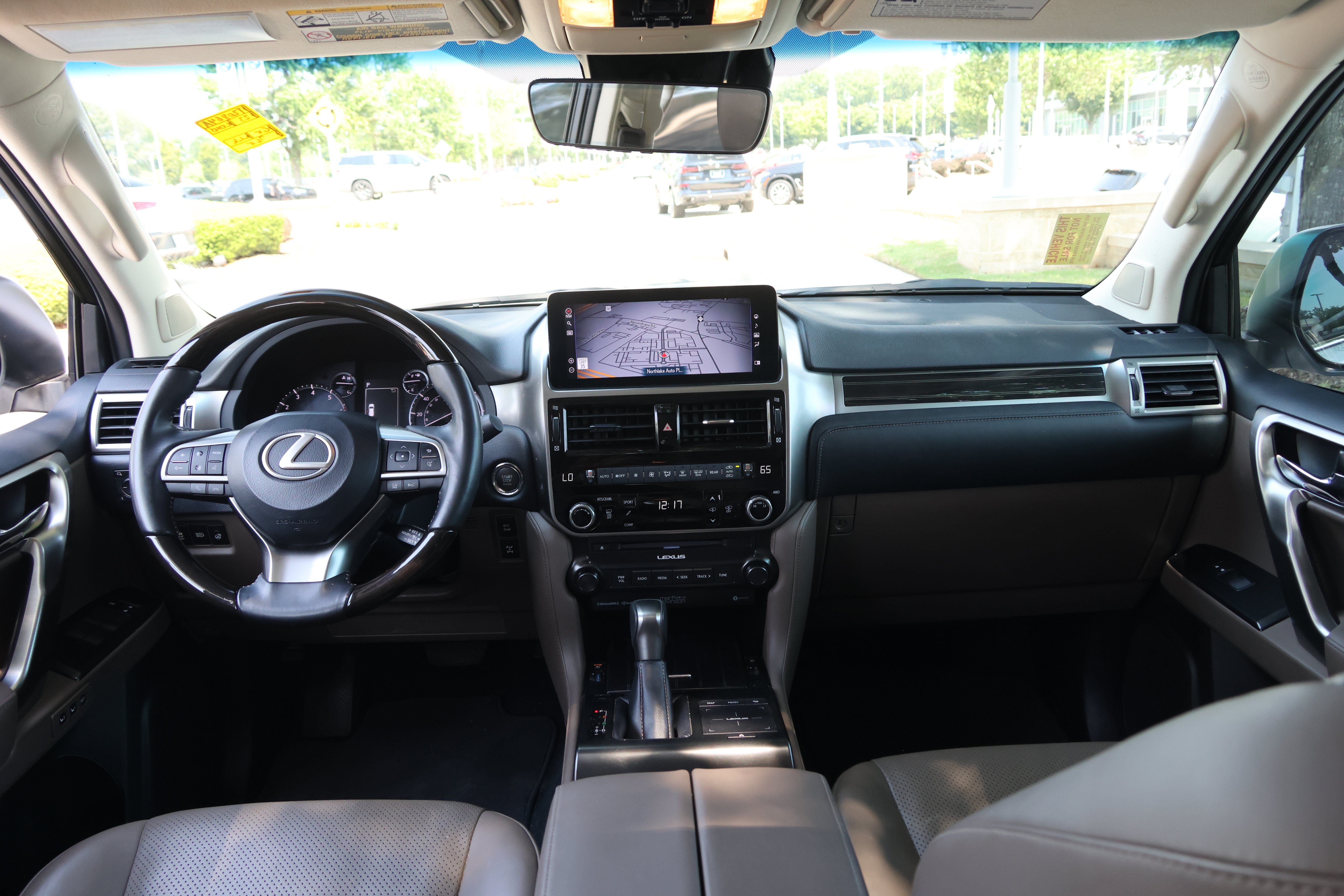 Used 2023 Lexus GX 460 Luxury w/ Sport Design Package AWD/4WD image 28