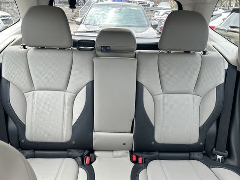 Used 2020 Subaru Forester Limited image 33