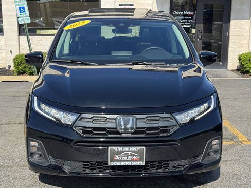 Used 2025 Honda Odyssey EX-L image 12