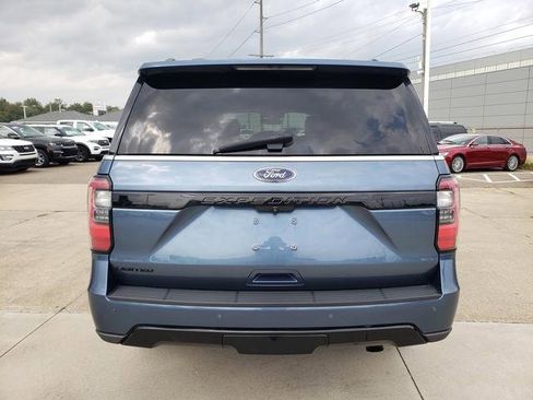 Certified 2019 Ford Expedition Limited w/ Equipment Group 303A image 7