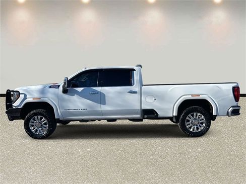 Used 2020 GMC Sierra 3500 Denali w/ Denali Ultimate Package image 8