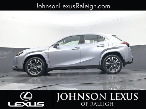 Used 2026 Lexus UX 300h FWD image 22