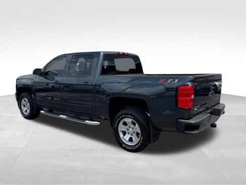 Used 2018 Chevrolet Silverado 1500 LT w/ All Star Edition AWD/4WD image 5