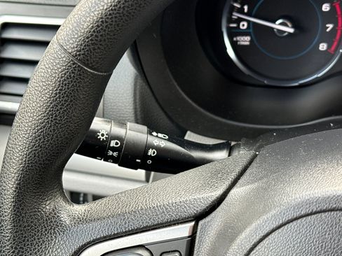 Used 2017 Subaru Forester 2.5i Premium image 30