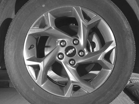 Used 2025 Chevrolet Trax LT image 13