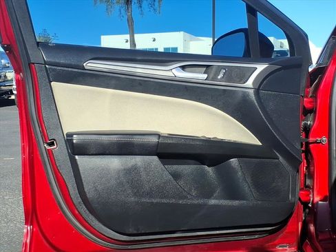 Used 2019 Ford Fusion S image 20