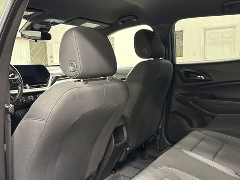 Used 2024 Chevrolet Trax RS w/ Driver Confidence Package image 13