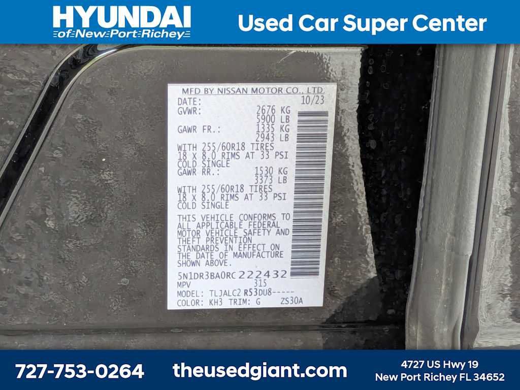 Used 2024 Nissan Pathfinder SV w/ Lighting Package (N92) FWD image 40