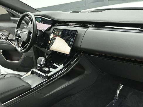 Used 2024 Land Rover Range Rover Sport Dynamic SE image 25