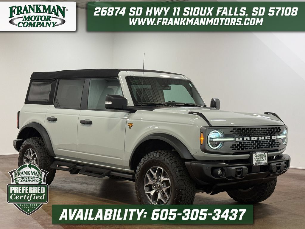 Used 2023 Ford Bronco Badlands AWD/4WD image 1