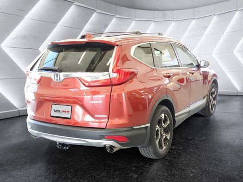 Used 2019 Honda CR-V Touring image 4